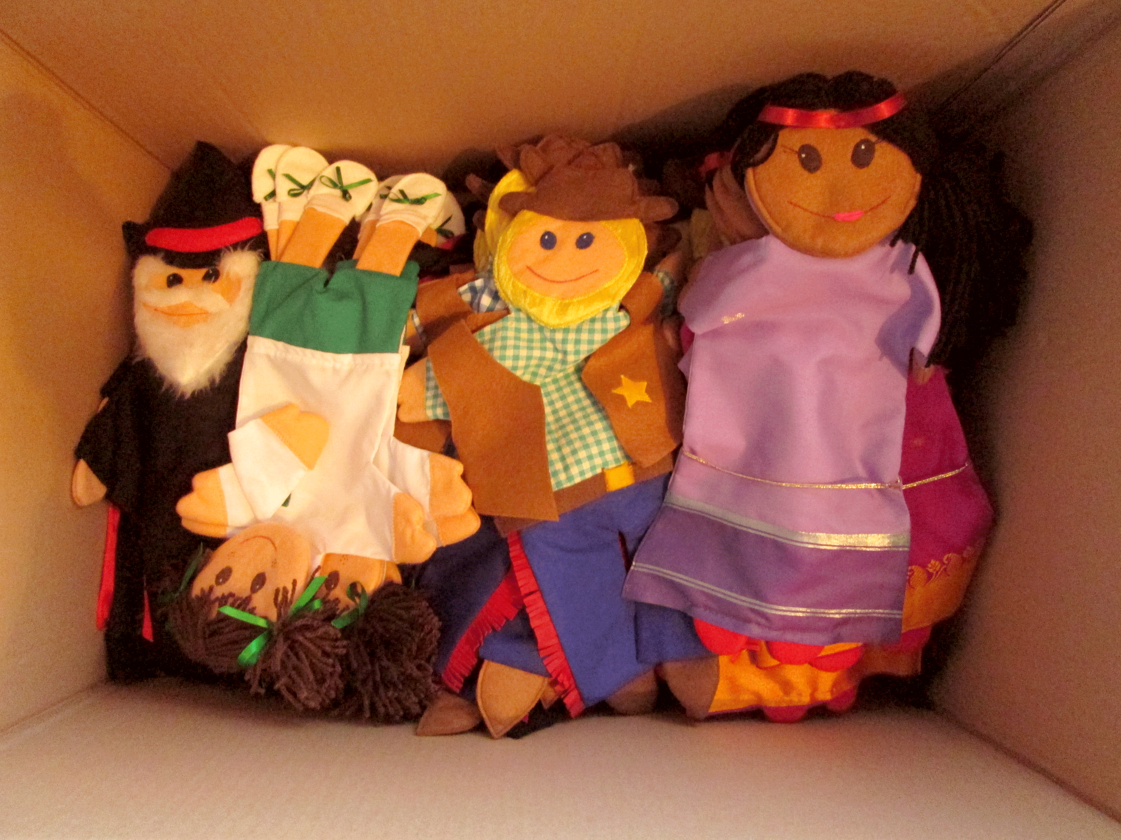 Puppetsinabox Picture to puppet