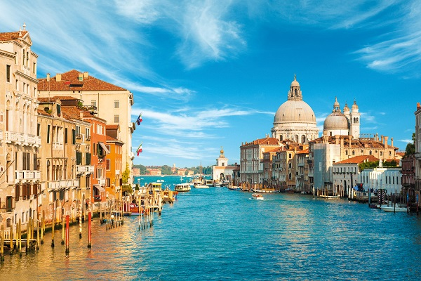 Best Holiday Packages from Dubai Europe & Georgia Guide