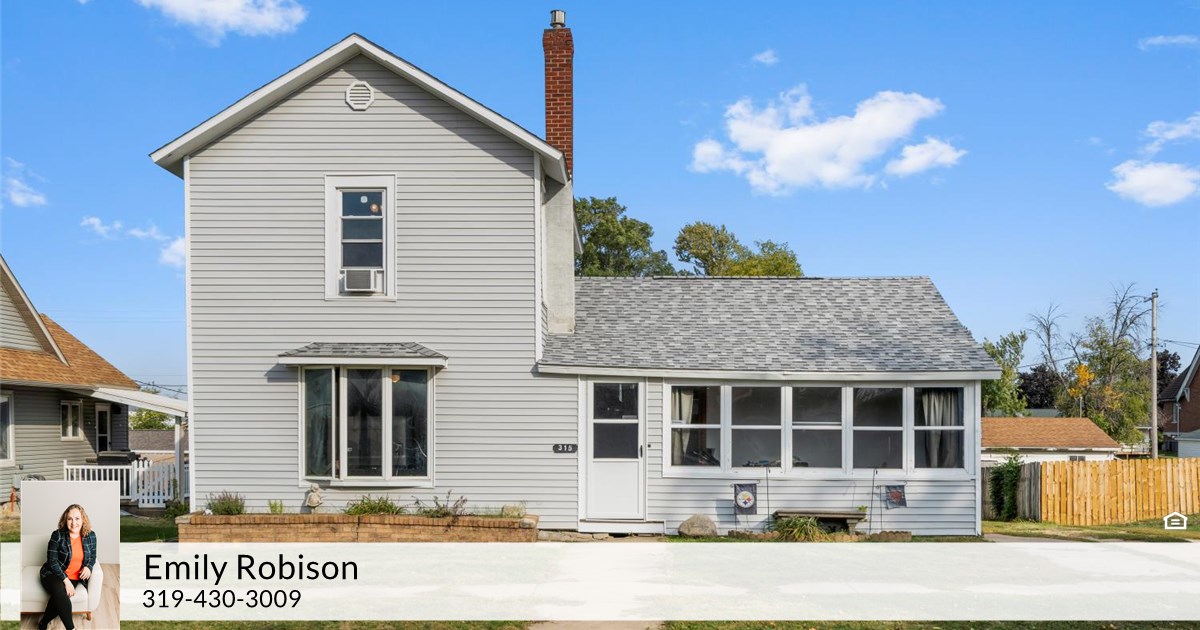 315 6th Ave, Clarence, IA 52216