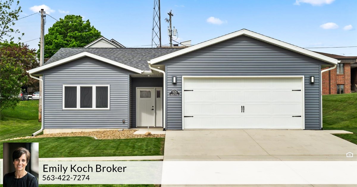 105 N Pine St, West Union, IA 52175