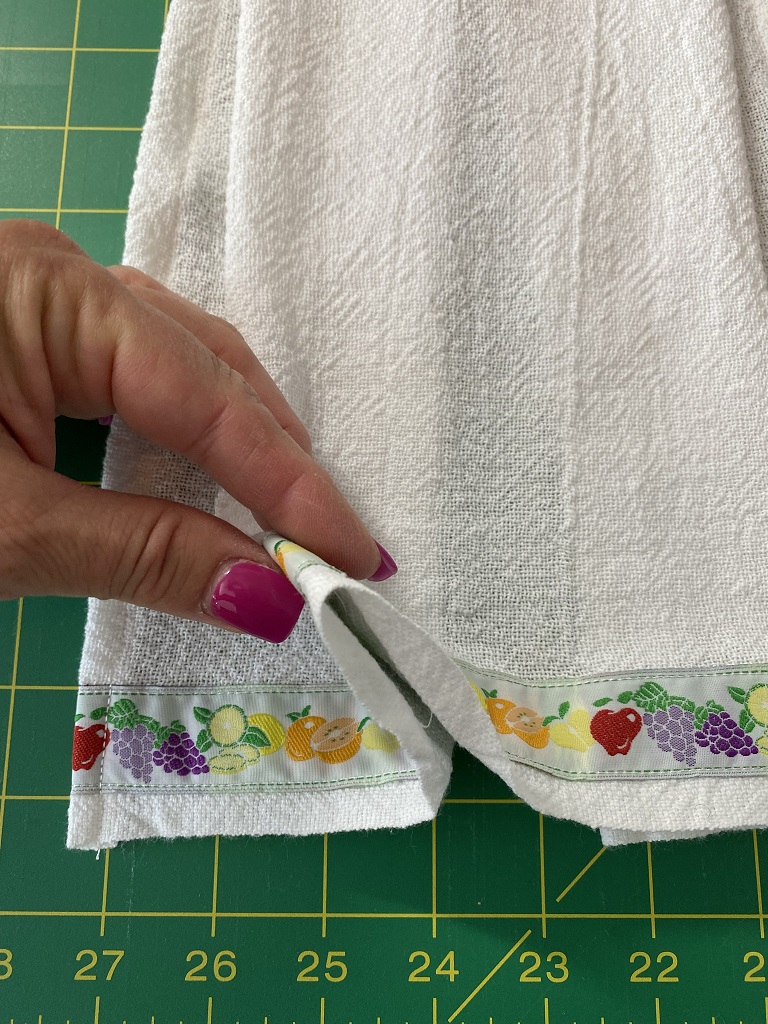 Hanging Kitchen Towel Easy Tutorial Pieced Brain