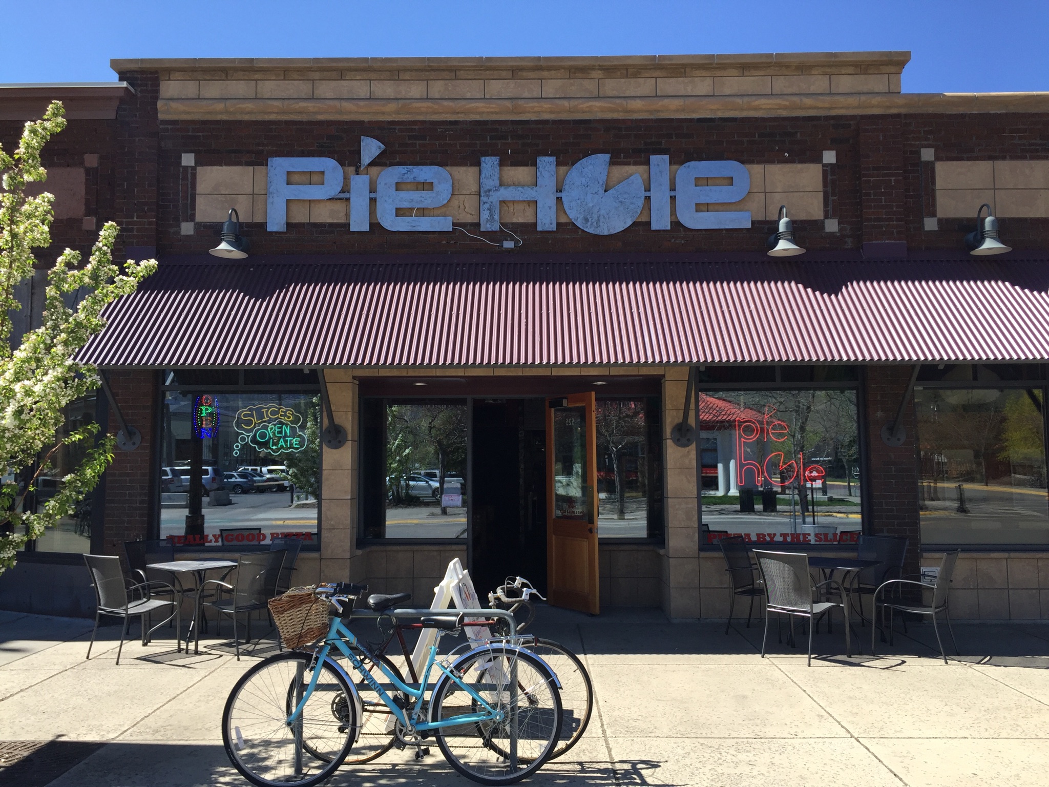 Pie Hole