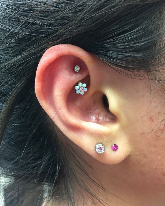 Rook Piercing [50 Ideas] Pain Level, Healing Time, Cost, Experience