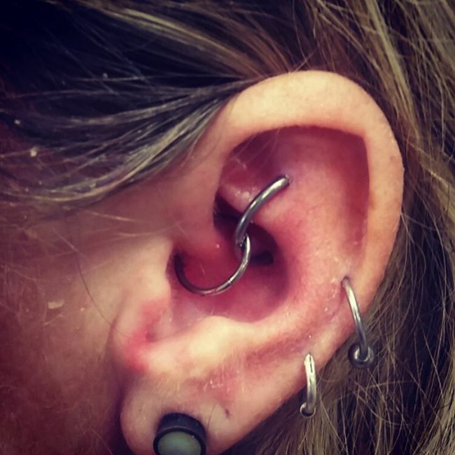 Rook Piercing [50 Ideas] Pain Level, Healing Time, Cost, Experience