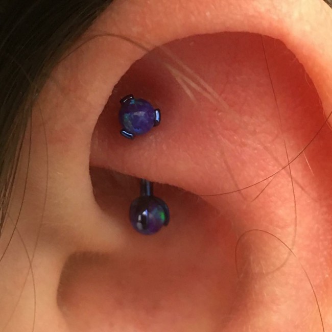 Rook Piercing [50 Ideas] Pain Level, Healing Time, Cost, Experience