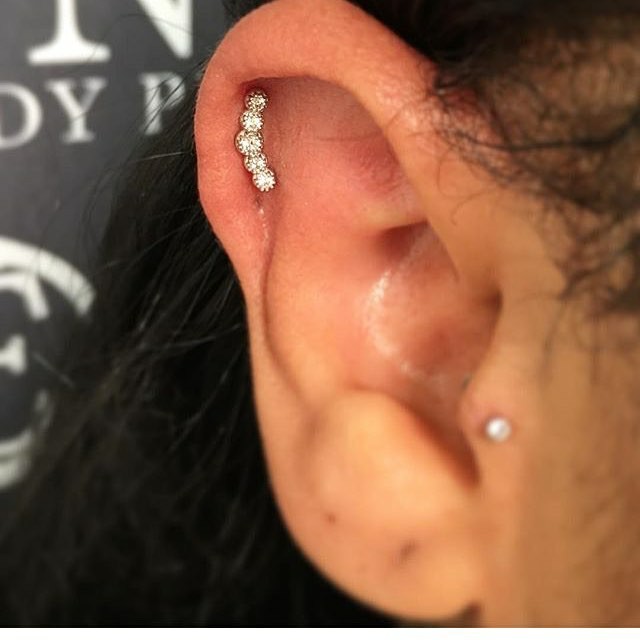Cartilage Piercing [50 Ideas] Pain Level, Healing Time, Cost