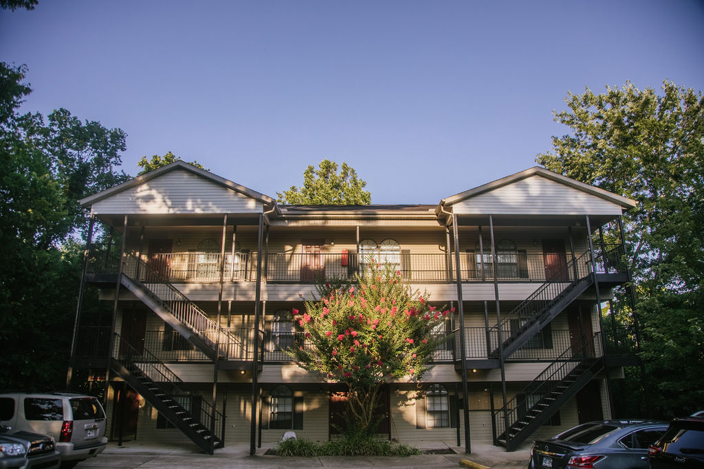 College Pointe Apartments, Fayetteville, AR Pierce Properties