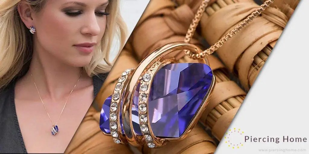 Top 10 Necklace For Deep VNeck Dress (2021 Review) Piercing Home