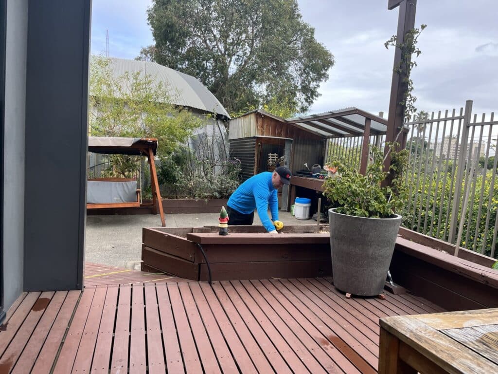 Pitching in for Upton Rd Youth Refuge Property Industry Foundation