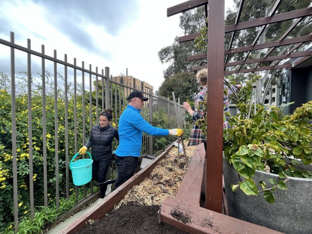 Pitching in for Upton Rd Youth Refuge Property Industry Foundation