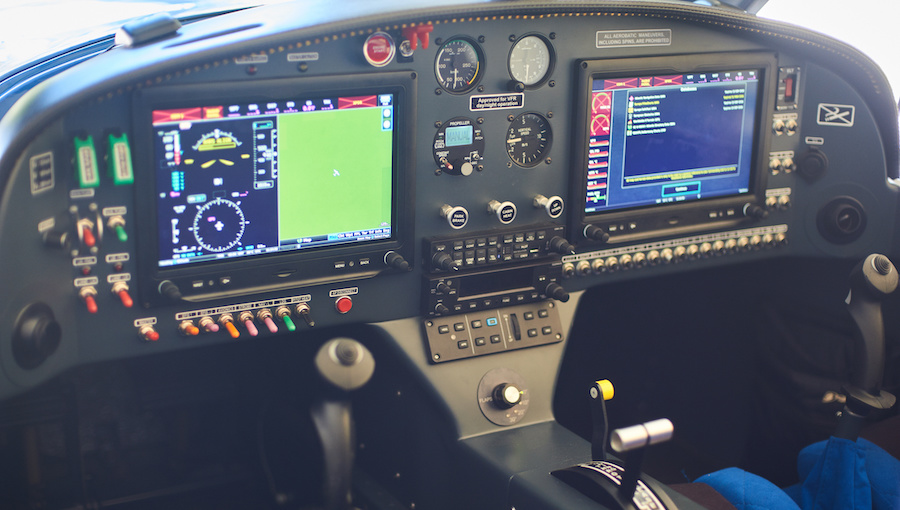 Glass Instruments versus a Traditional Cockpit Pilot Institute