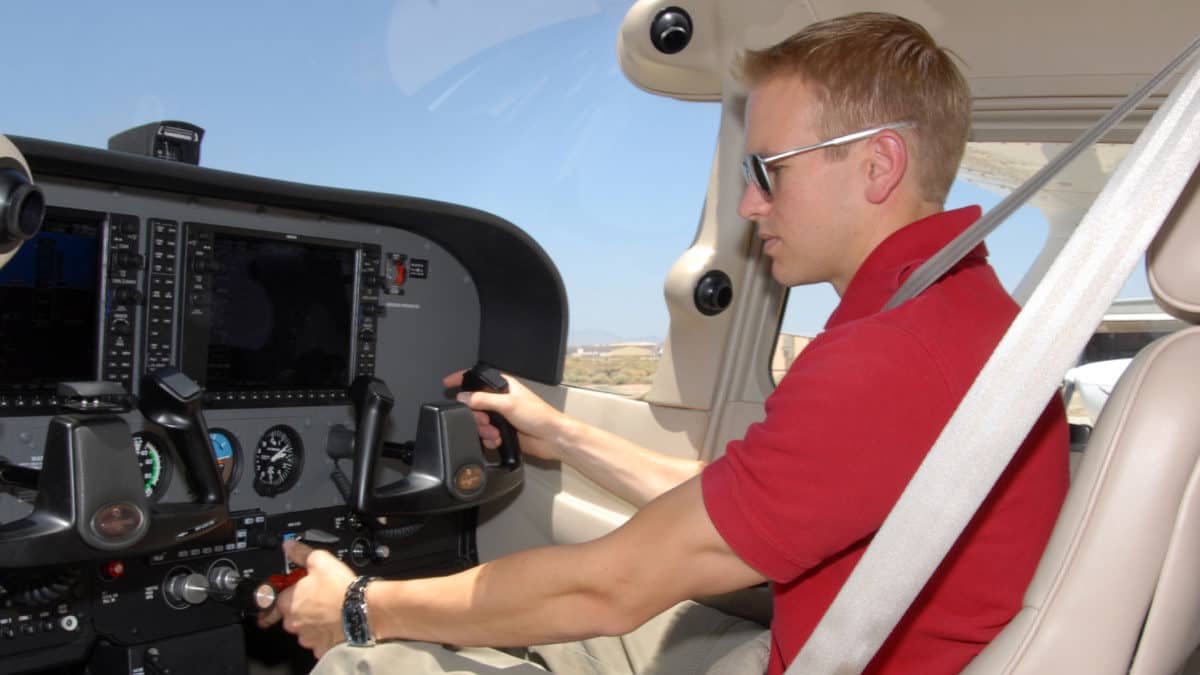 Student Pilots What You Legally Can & Cannot Do! Pilot Teacher