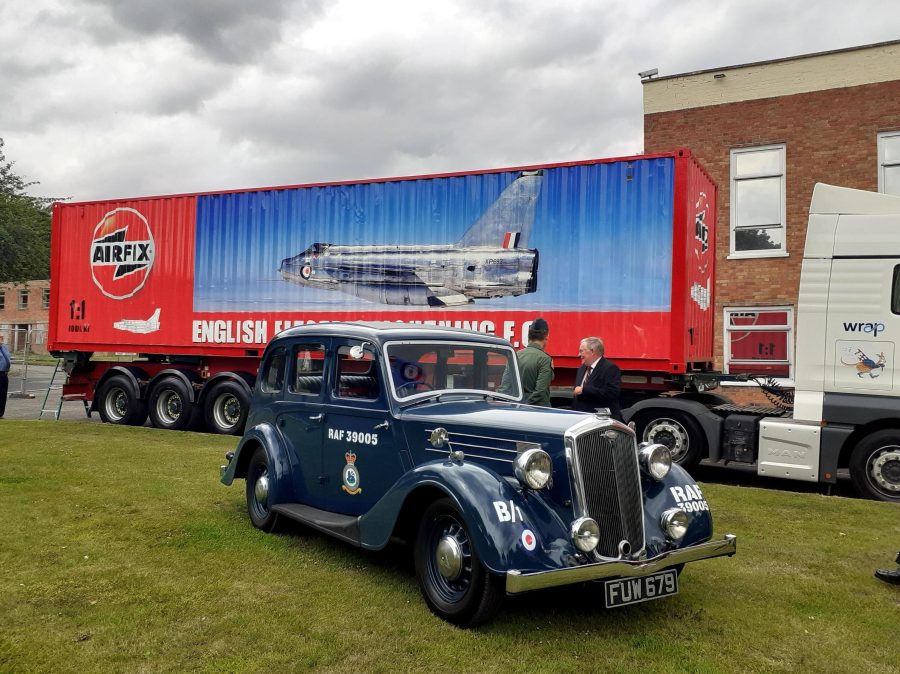 Lightning XP693 returns to RAF Binbrook Pilot