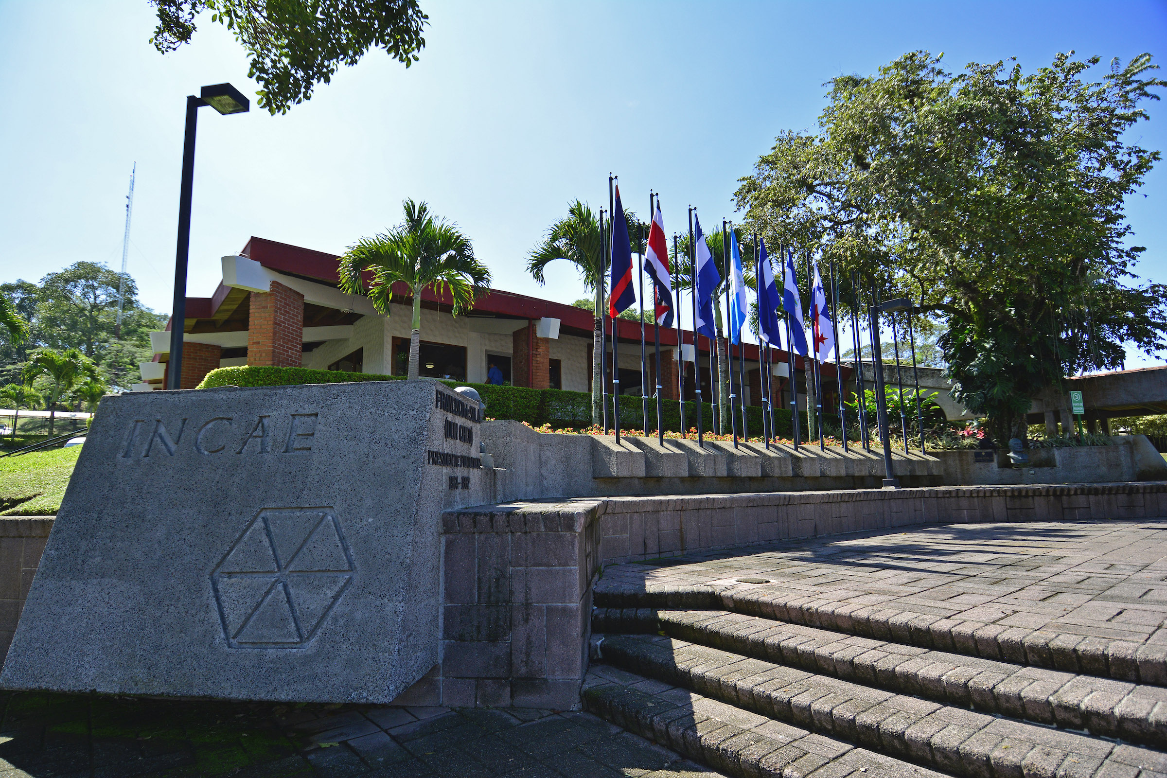 INCAE Business School PIM Network
