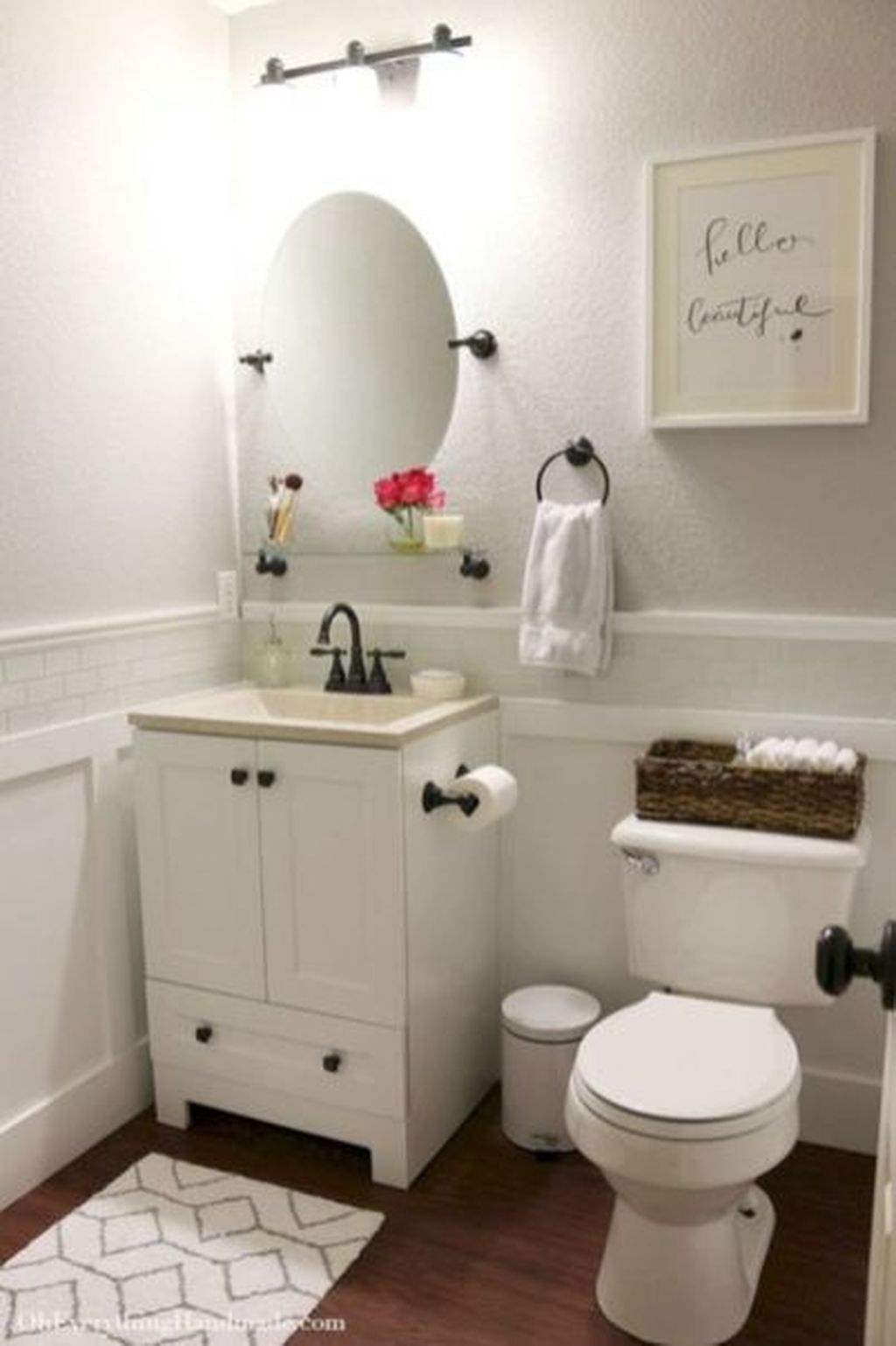 Totally Adorable Small Bathroom Decor Ideas 25