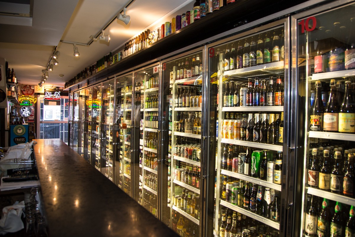 Photo Gallery Tour of Pinocchio’s Beer Garden To Go in Media, PA