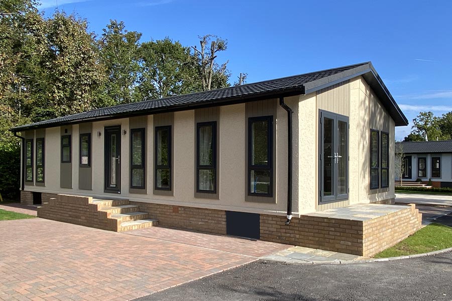 Crowthorne Pine Copse Park Residential Park Home Estate in Crowthorne