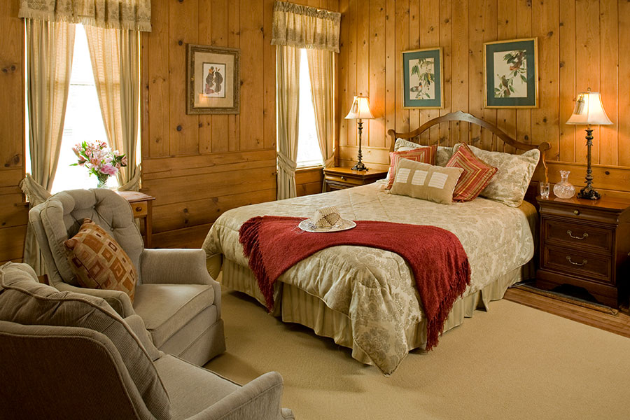 Tryon Bed and Breakfast NC Mountains 1906 Pine Crest Inn