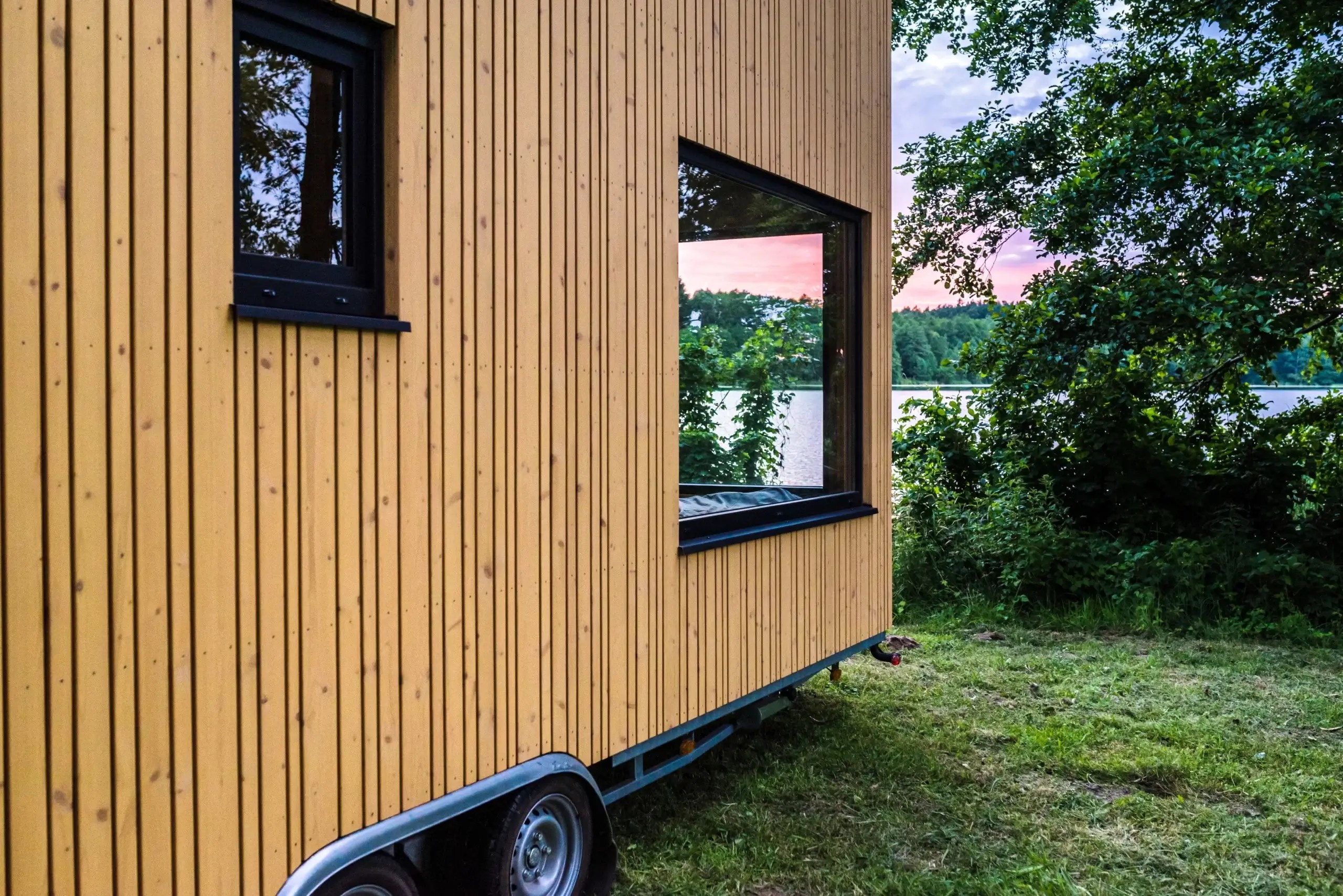 Where can you build a mobile home? Pinehaus tiny house, small