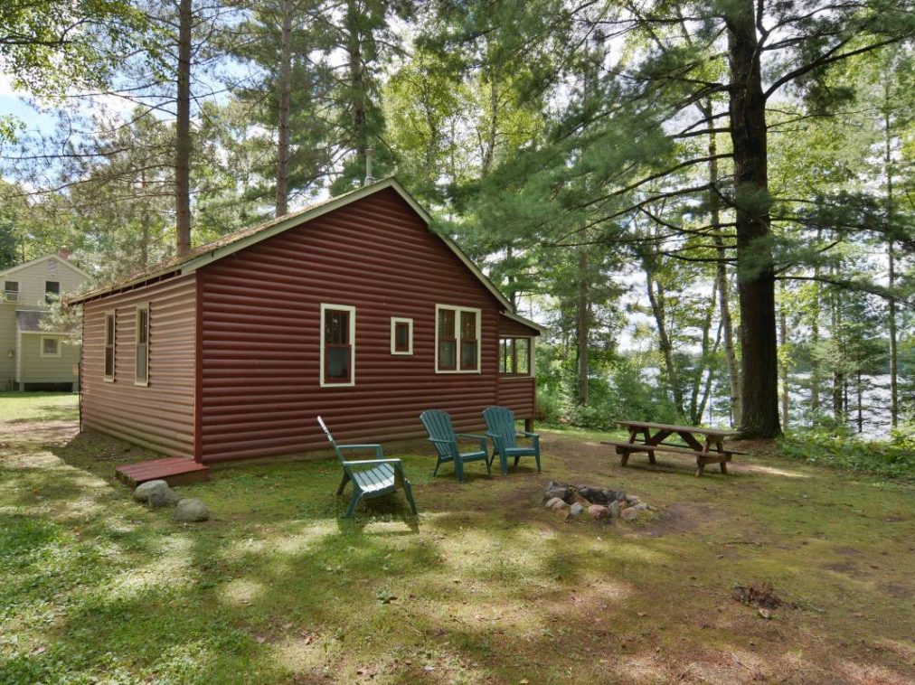 Pine Point Vacation Home & Cabin Rental Photos