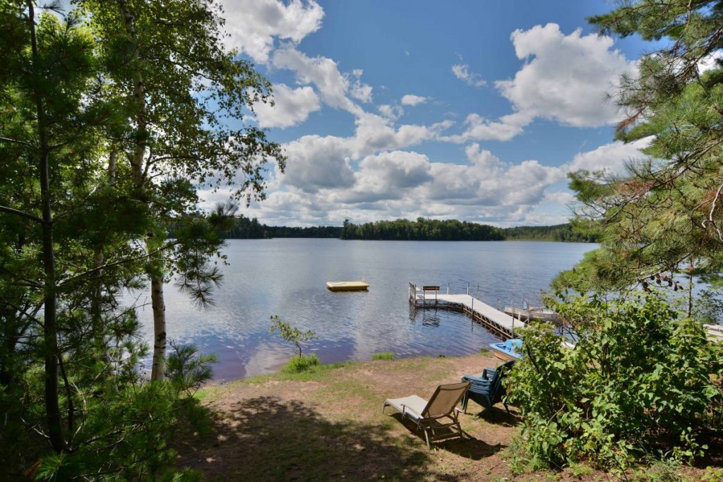 Clam Lake, Wisconsin Vacation Home Rental Pine Point