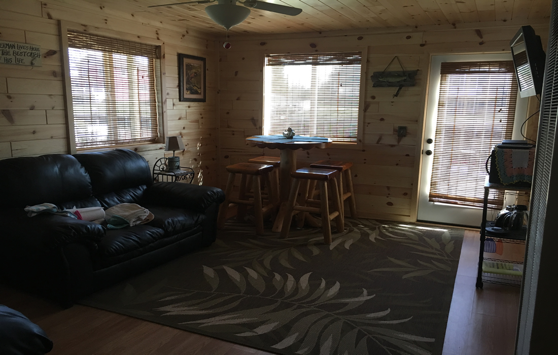 Pine Cottages Indian River Resort House Rental