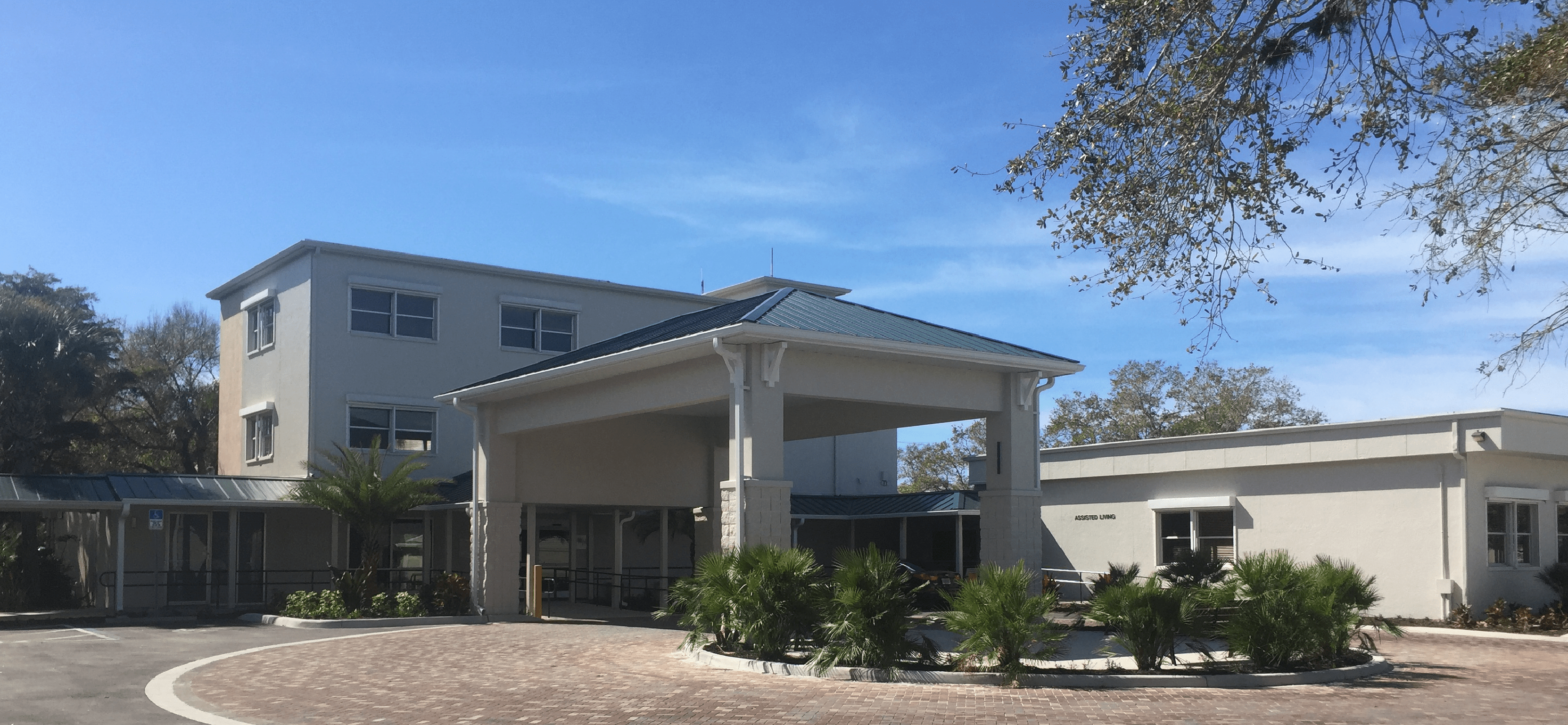 Assisted Living│Seniors Living Well │Pines of Sarasota