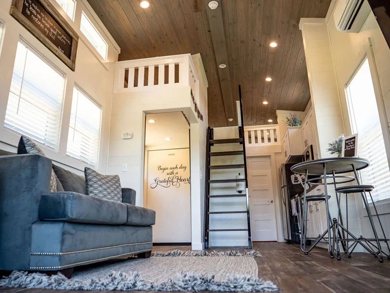 4 MindBlowing Tiny Home Rentals Nashville TN Piney River Resort