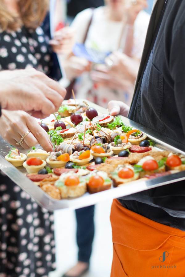 How to Plan a Kitchen Tea StepbyStep Guide to a Bridal Shower