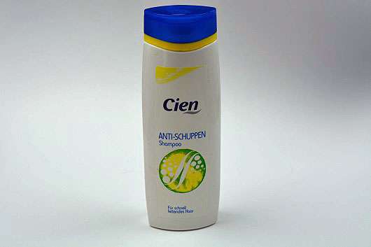 Cien AntiSchuppen Shampoo Testbericht von Chany Pinkmelon