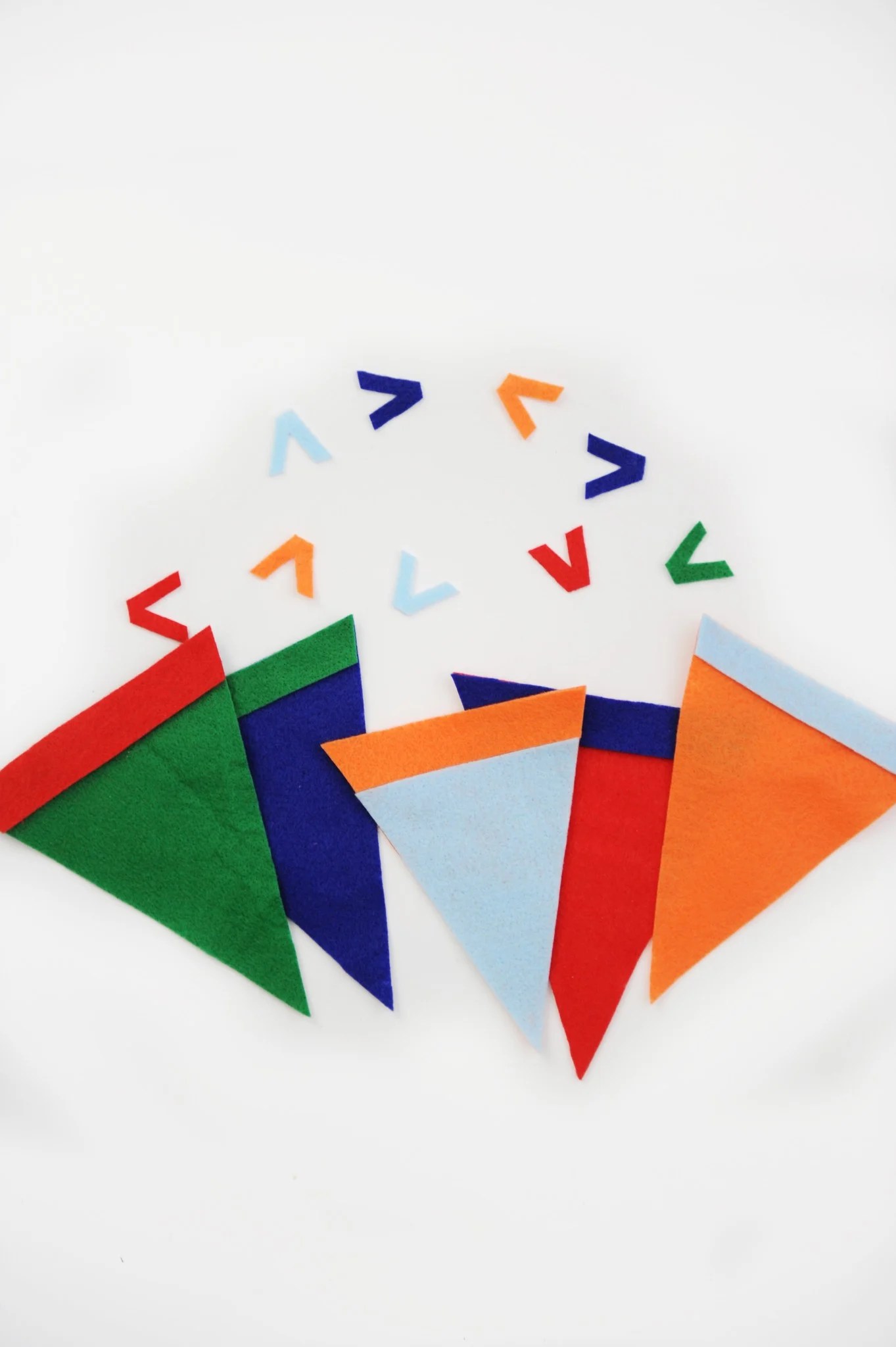 How to Make a Mini Felt Sports Pennant / Flag DIY Template