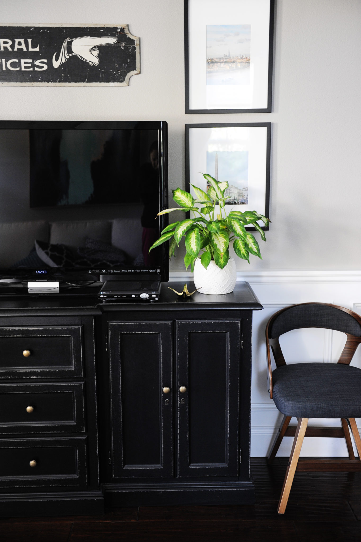 How To Decorate A Console Table Under Tv Shelly Lighting
