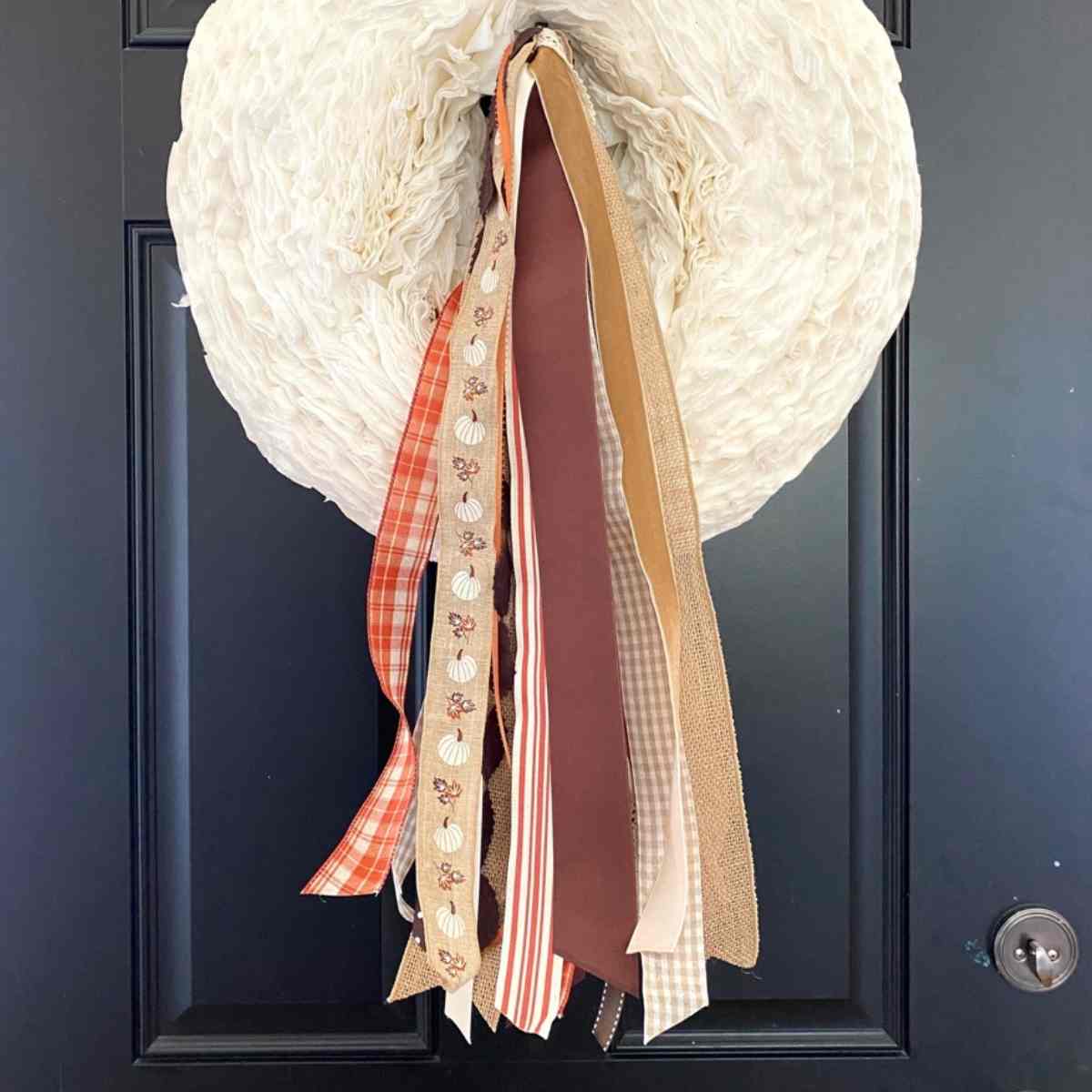 33 Cutest Ribbon Ideas for Wreaths + Simple DIY Pink Pop Design