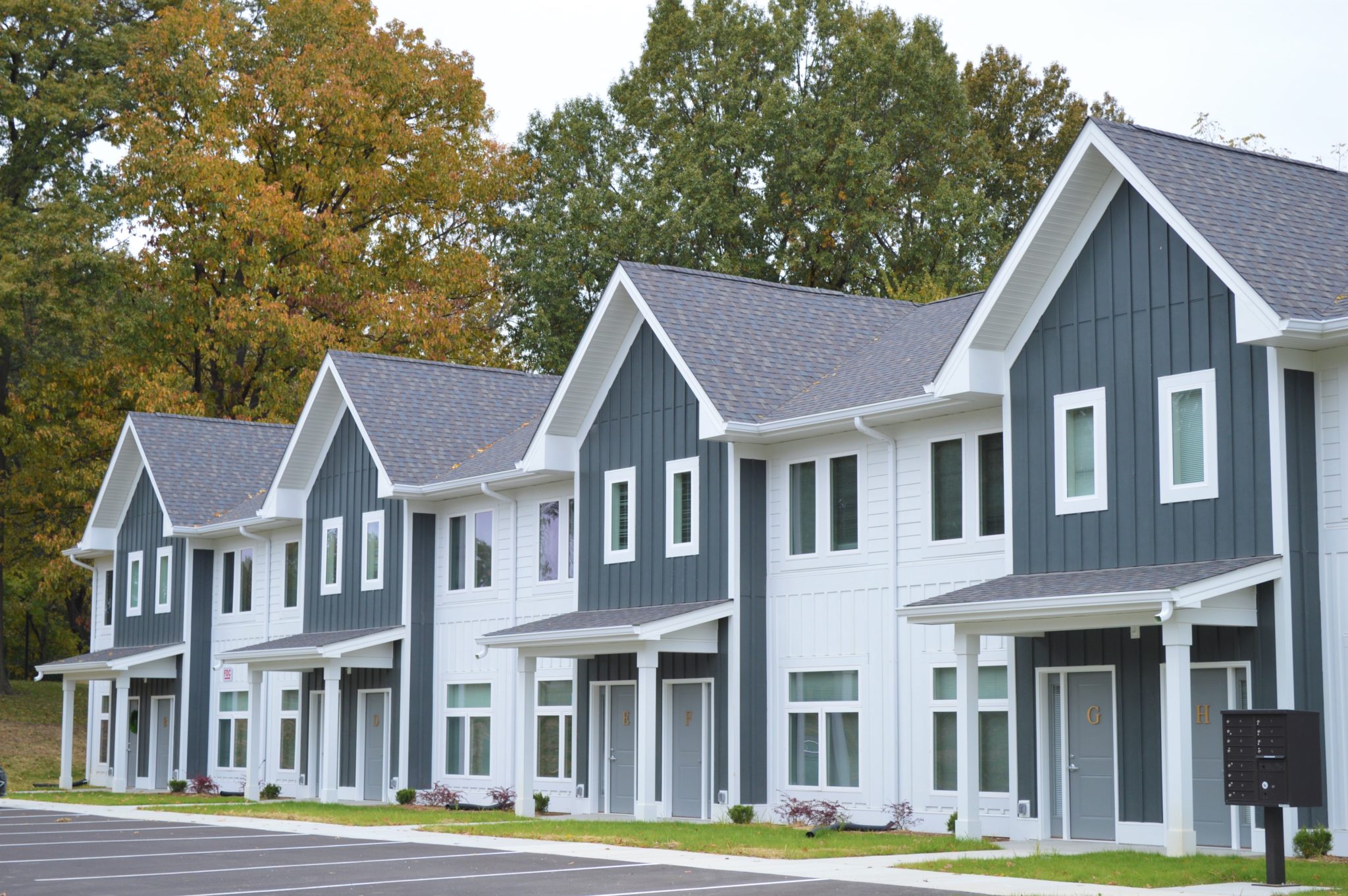 Hawthorne Apartments and Townhomes Pinnacle Contracting