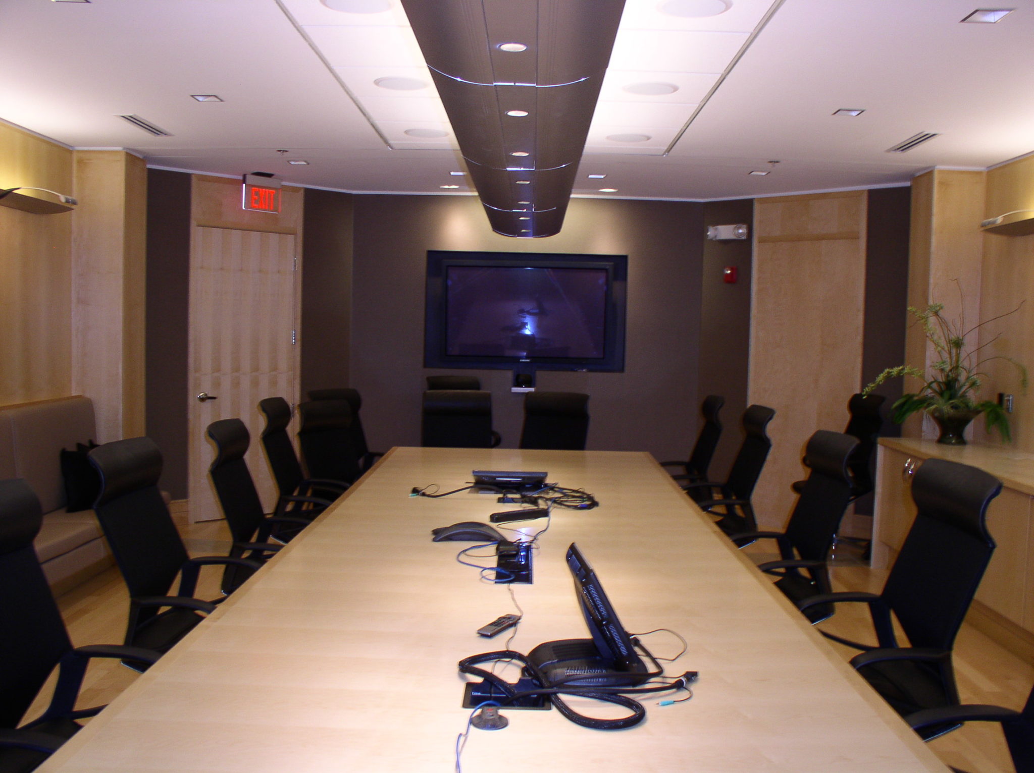 Isle of Capri Headquarters Pinnacle Contracting