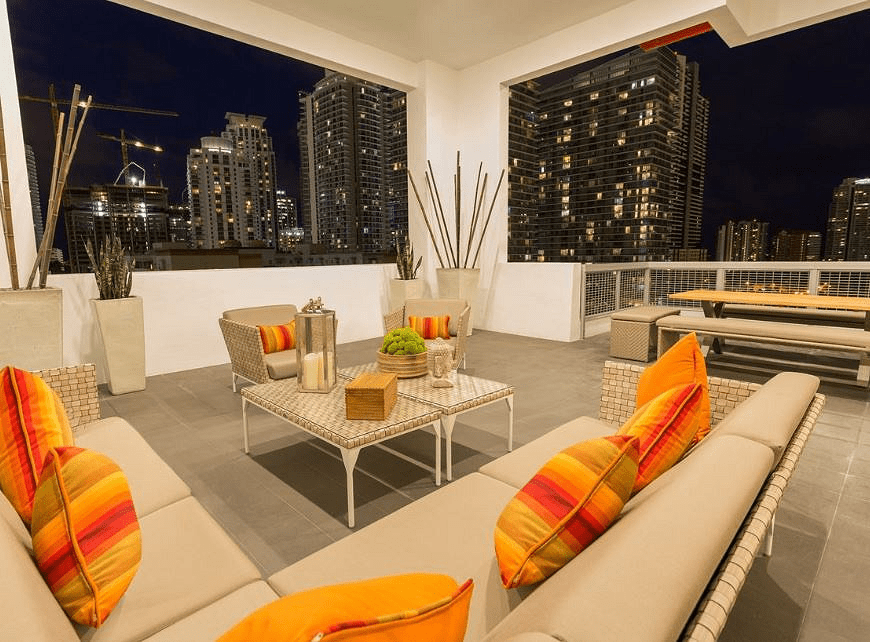 Brickell View Terrace Pinnacle Housing