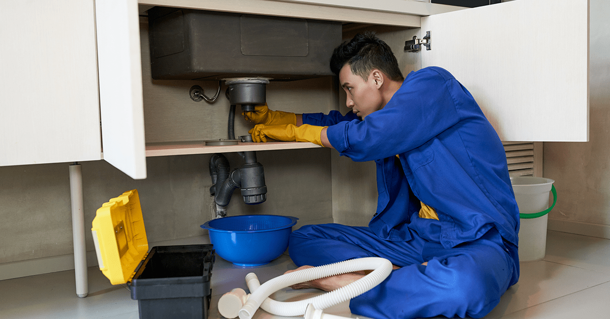8 Most Common Plumbing Problems and Plumbing Tools