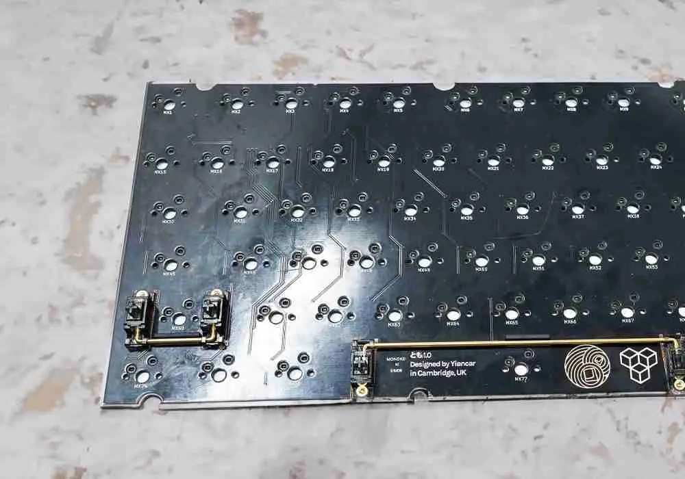 Plate Mounted VS PCB Mounted Mechanical Keyboard Switches
