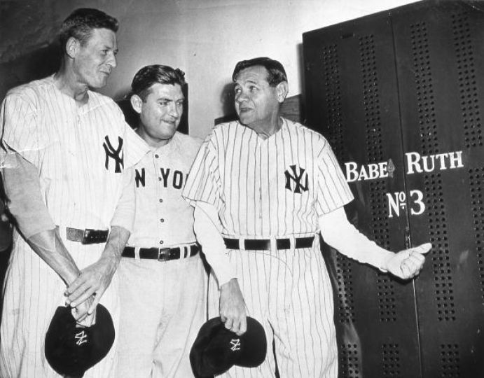 Fact Check Did the Yankees start wearing pinstriped uniforms to try to