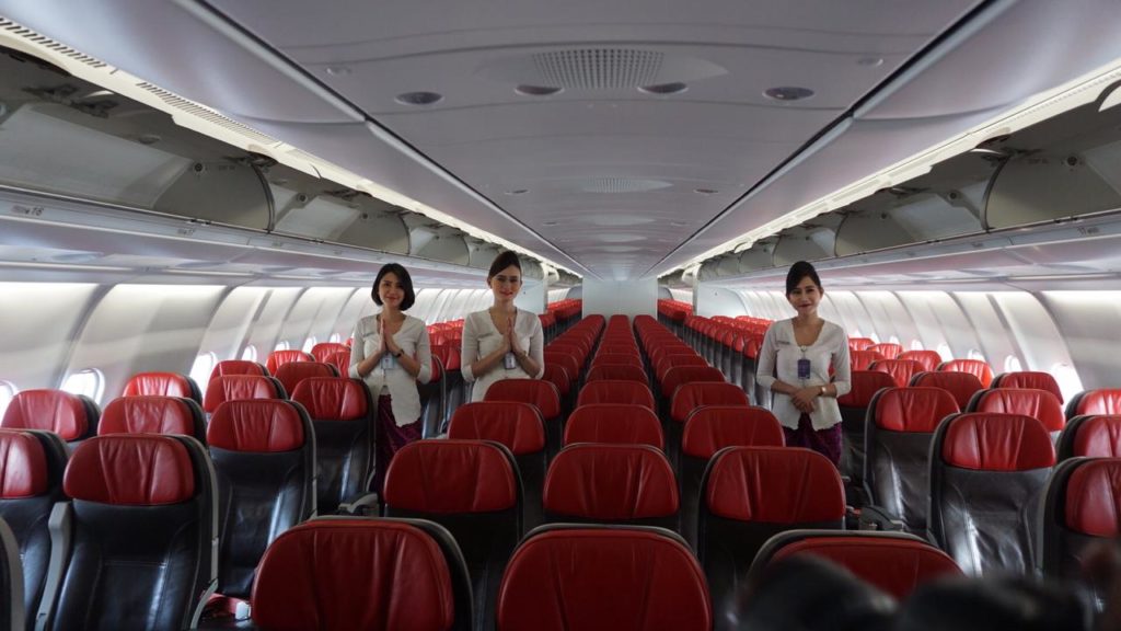 Cabin Tour Pesawat Airbus A330300 Pertama Batik Air PinterPoin