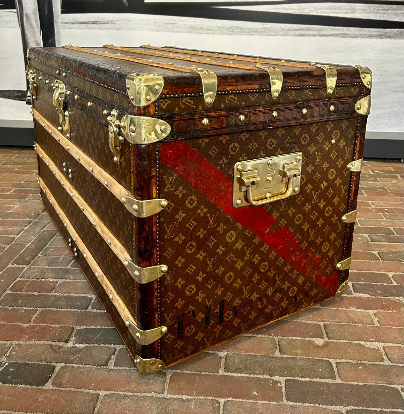 Louis Vuitton coffee table trunk red diagonal stripe Pinth Vintage
