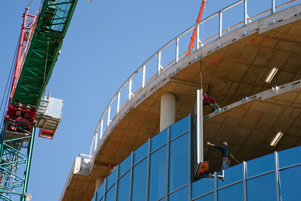 Patriot Ridge Office Facility and Garage Pioneer Glazing