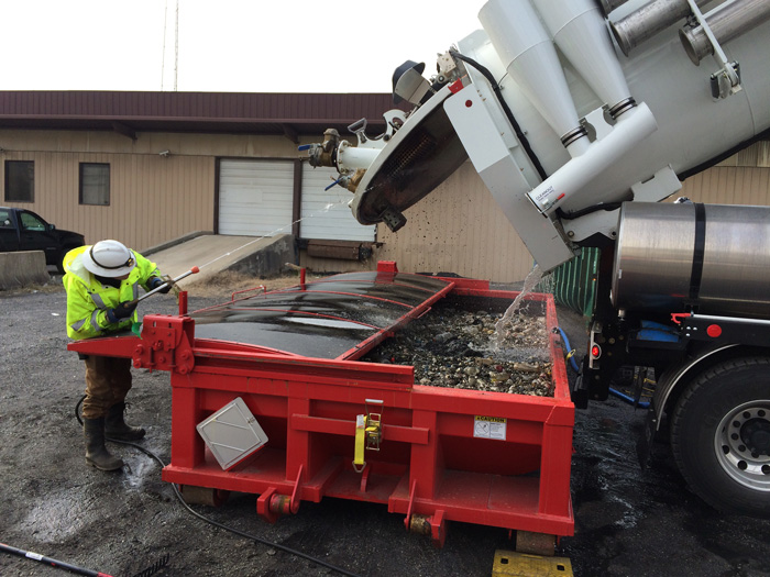 Wastewater Treatment Plant Cleaning and Maintenance Pipe & Plant