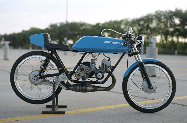 Motobecane Moped Racer - Craig Dueck - Pipeburn