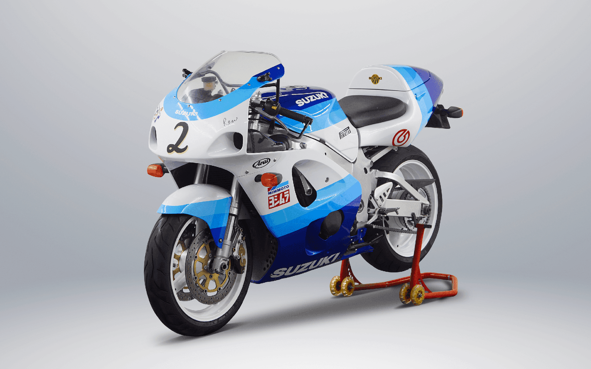 90s CLASSIC: Suzuki GSX-R750 SRAD by Revv Motorcycles. - Pipeburn