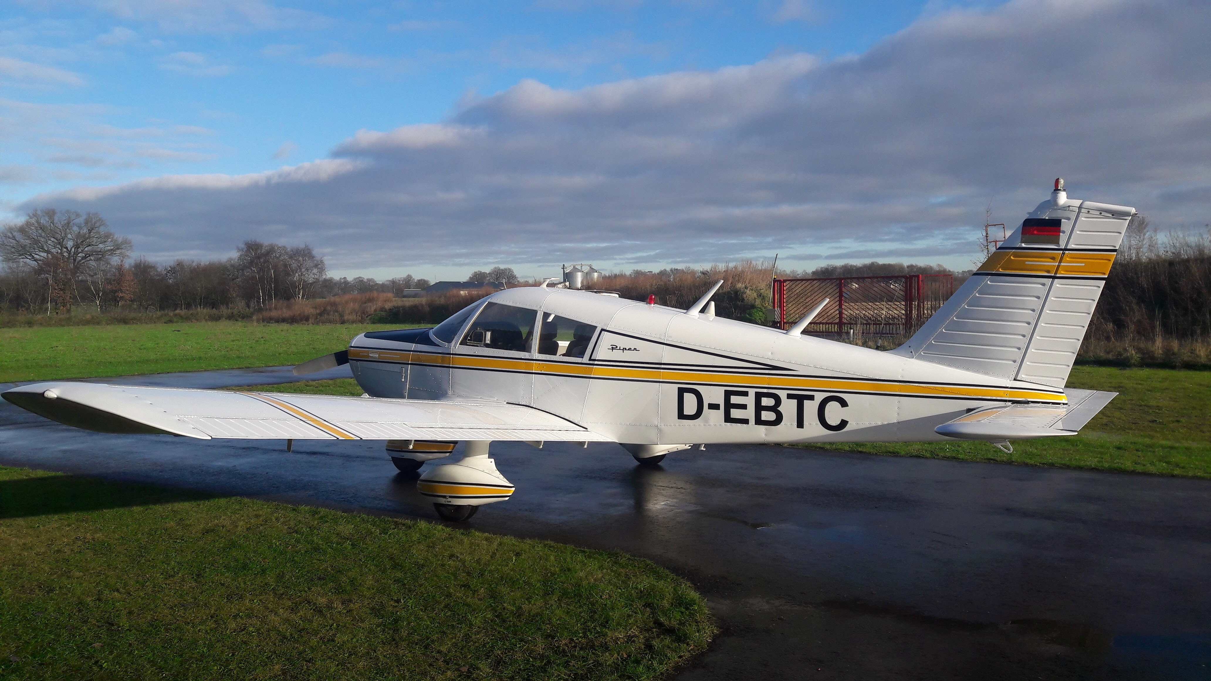 Cherokee 140B #25392 — Piper Forum