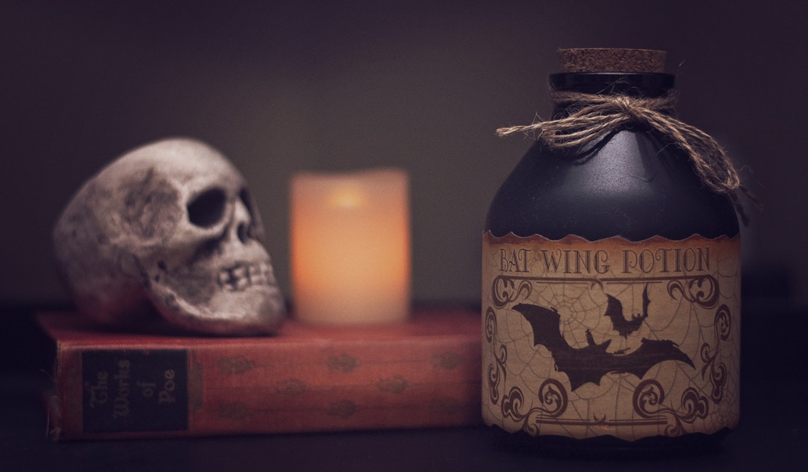 Finding Your Spellbook Witchy YA Reads Pique Pique