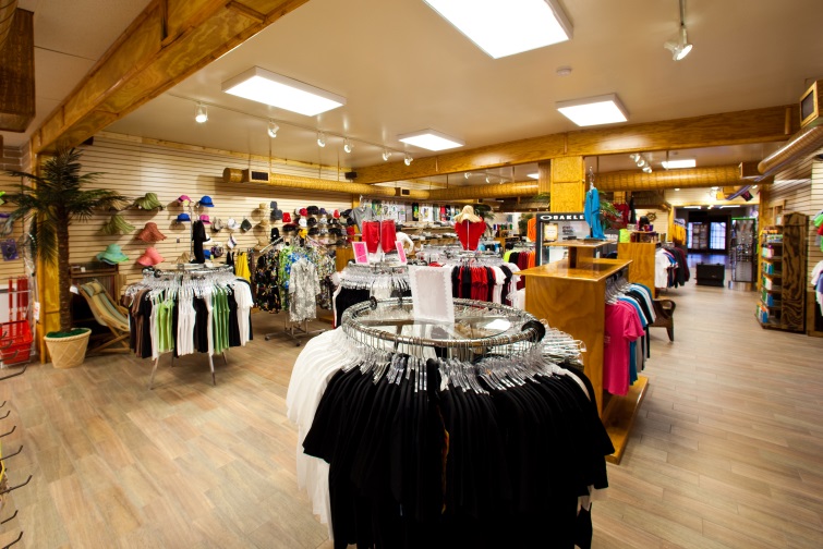 Boutique & Store Pirate Cove Resort