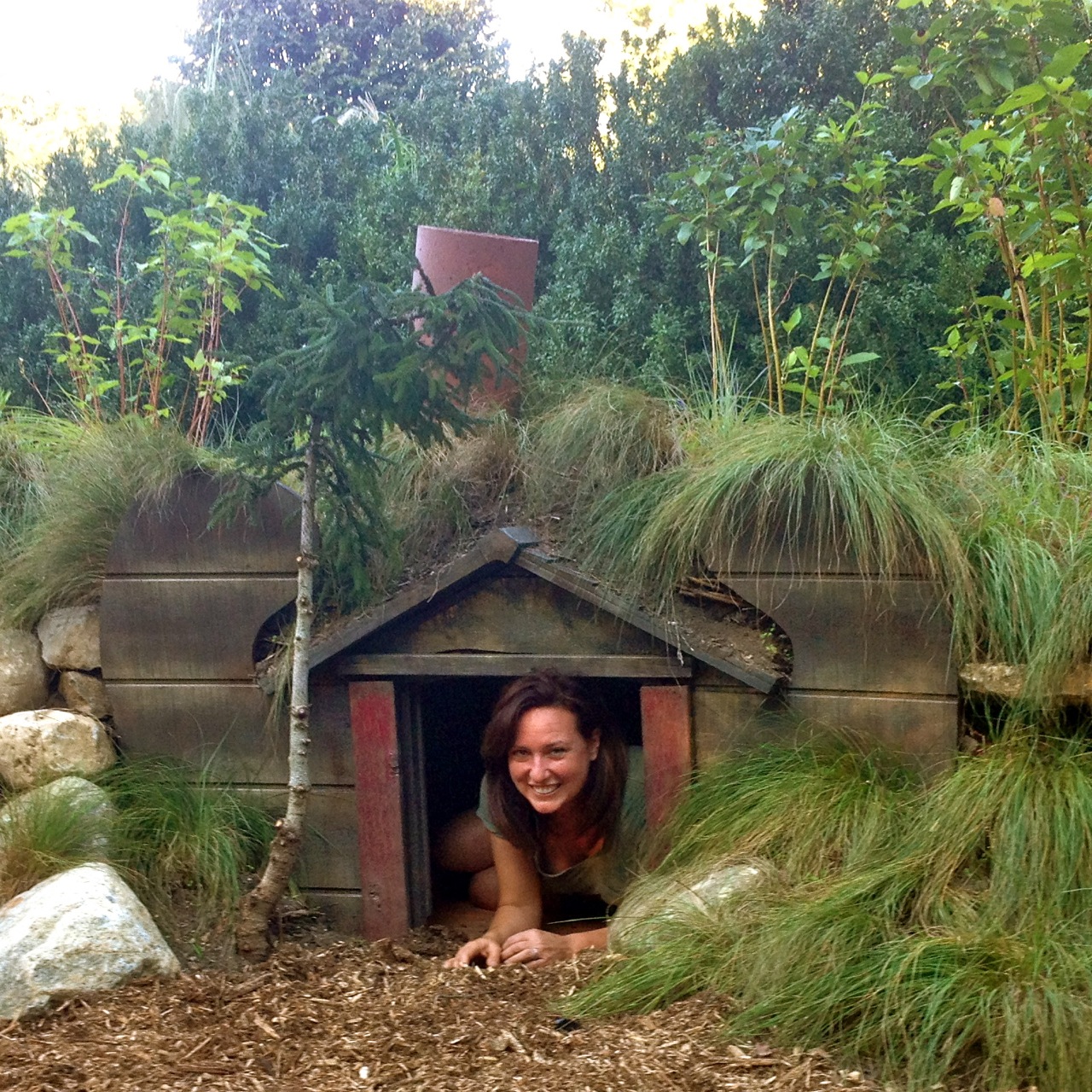 How to Make A Kid's Hobbit Inspired Garden PlayHouse PITH + VIGOR by
