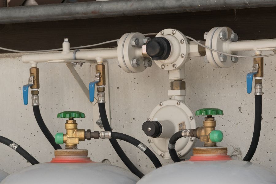 How To Tell If Propane Regulator Is Bad? 8 Ways To Detect Kinks